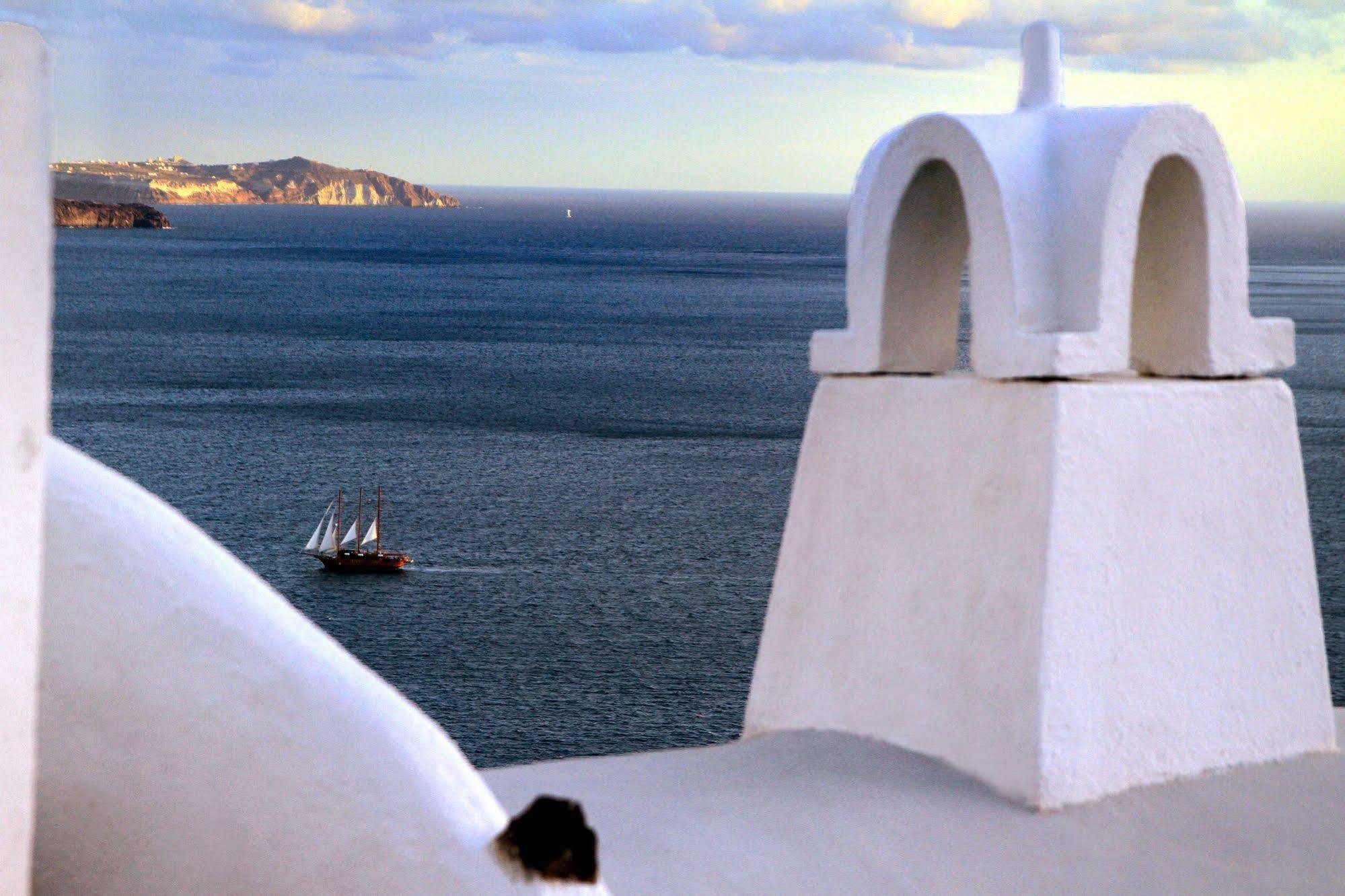 Onar Villas - Onar Hotels Collection Oia  Bagian luar foto